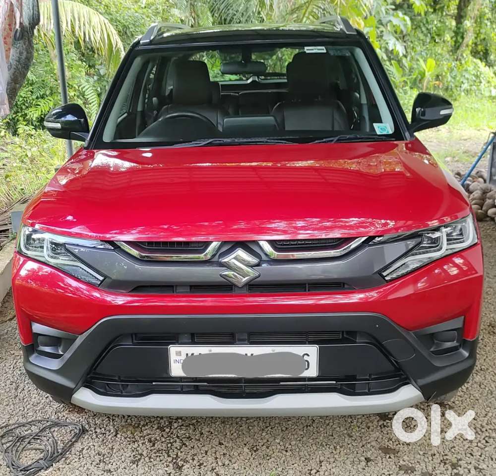 Meticulously Maintained 2022 Maruti Suzuki Brezza Zxi Petrol (dual Ton
