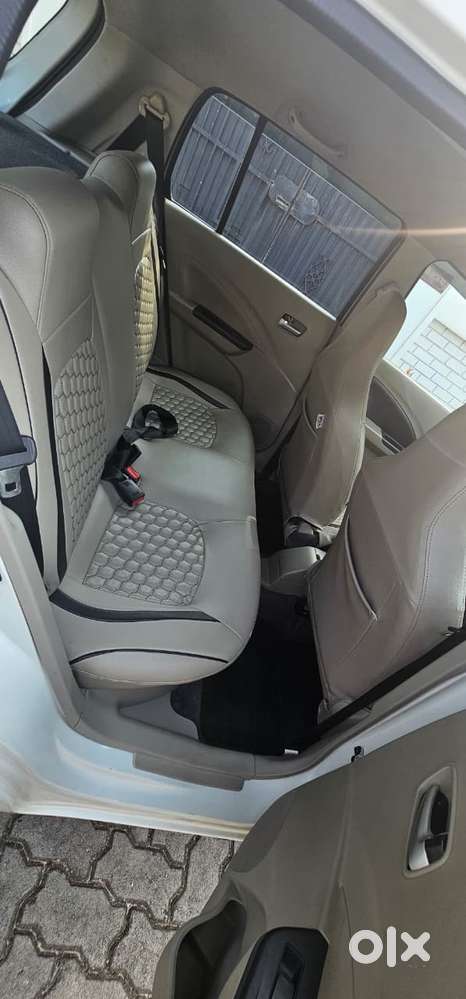 Maruti Suzuki Celerio Vxi At, 2017, Petrol