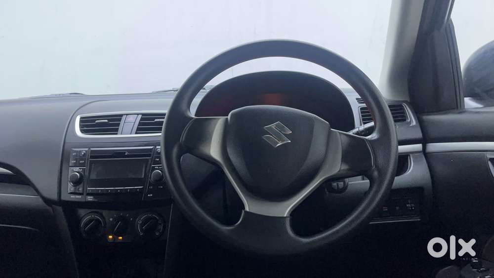 Maruti Suzuki Swift Vvt Vxi, 2015, Petrol