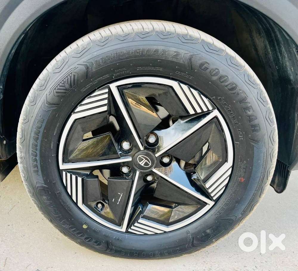 Tata Nexon Fearless Plus S Purple 1.2 Revotron Petrol 7dca Dt, 2023,..