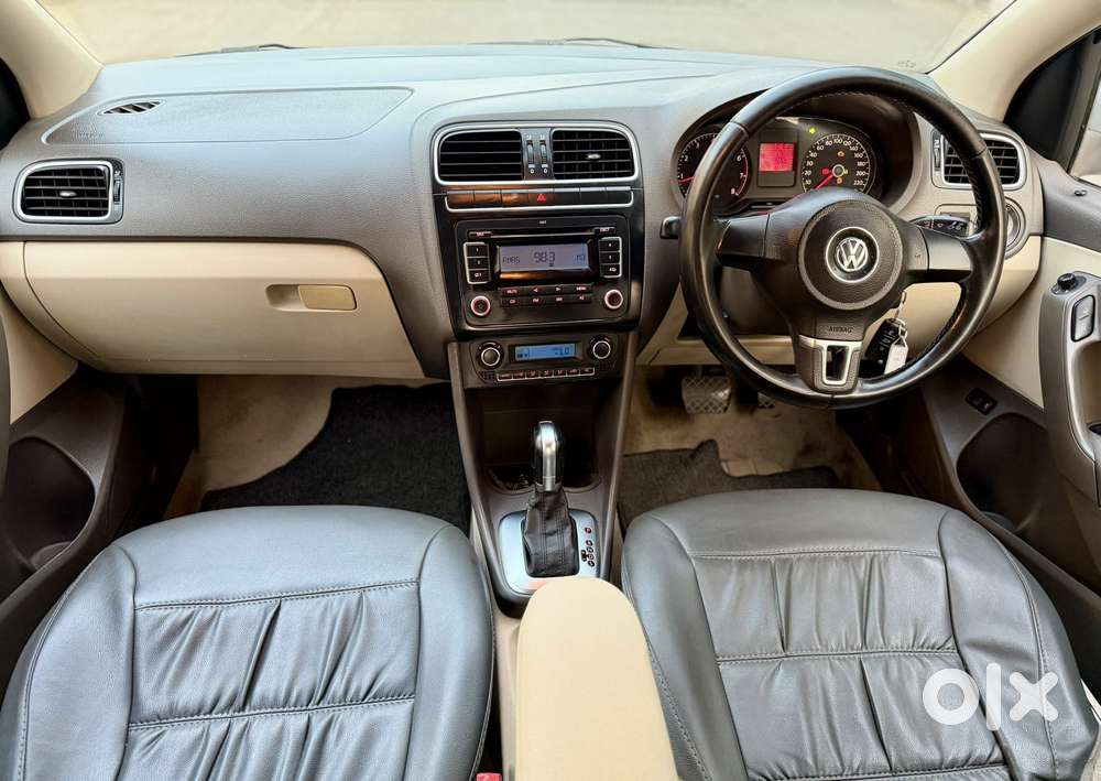 Volkswagen Vento Petrol Highline, 2011, Petrol