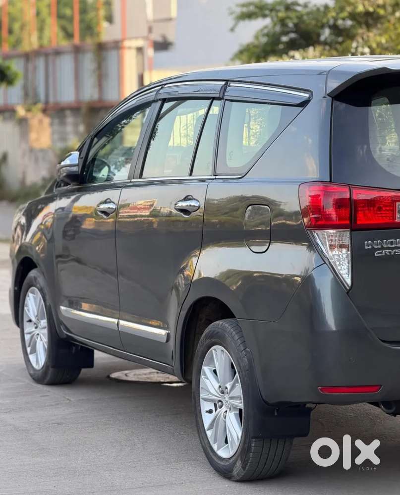 Toyota Innova Crysta [2020-ongoing] 2.4 Zx At 7 Str, 2020, Diesel