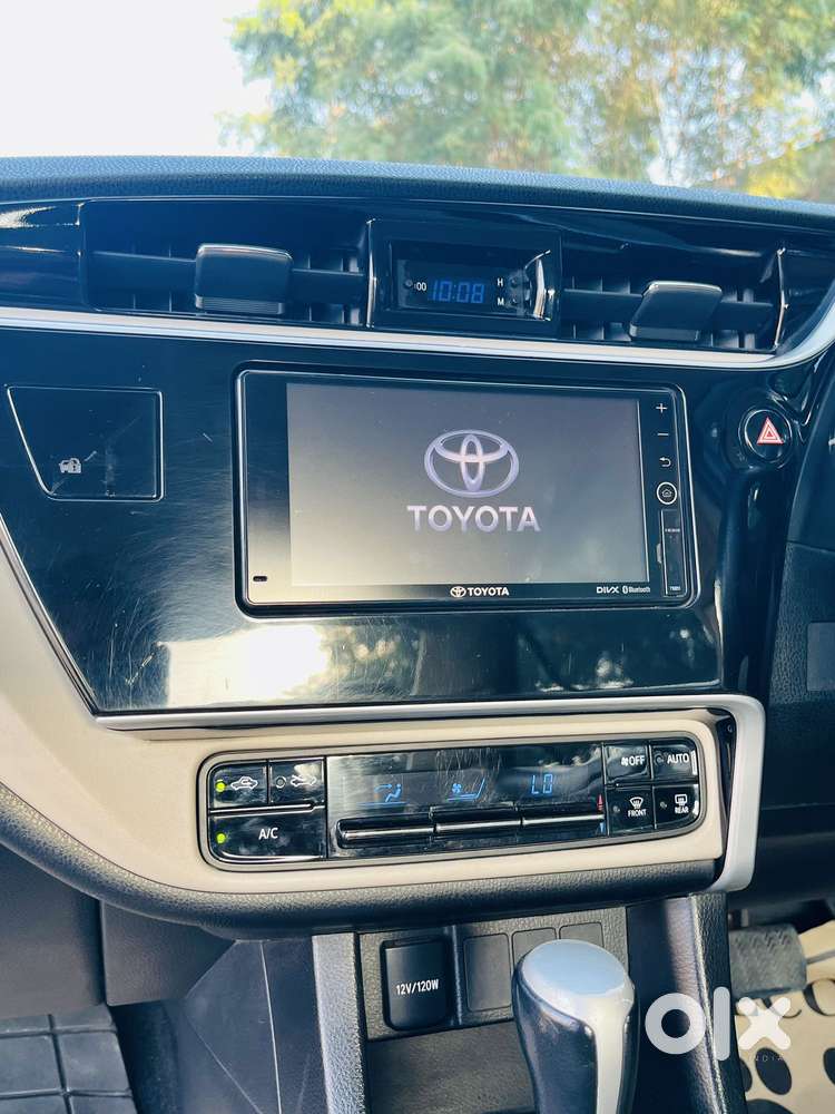 Toyota Corolla Altis 1.8 G Cvt, 2017, Petrol