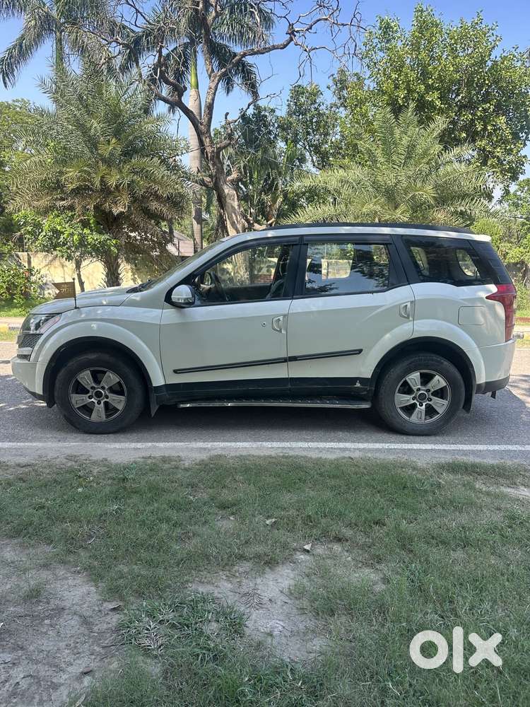 Mahindra Xuv500 W8 Dual Tone, 2012, Diesel