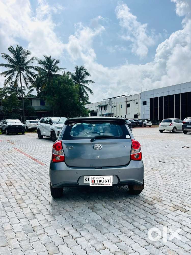 Toyota Etios Liva 1.2 Vx, 2017, Petrol