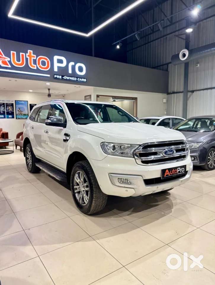 Ford Endeavour 3.2 Titanium At 4x4, 2017, Diesel