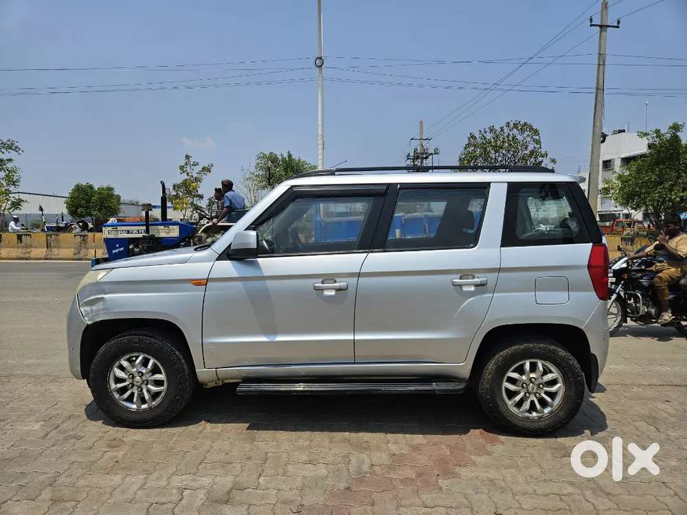 Mahindra Tuv 300 2017 Diesel Well Maintained
