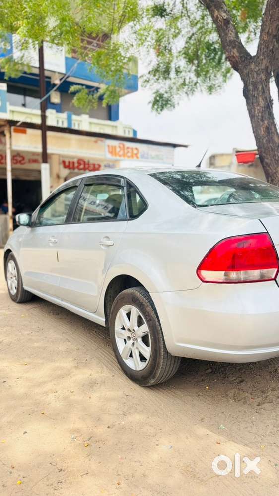 Volkswagen Vento Hybrid 2011 Model