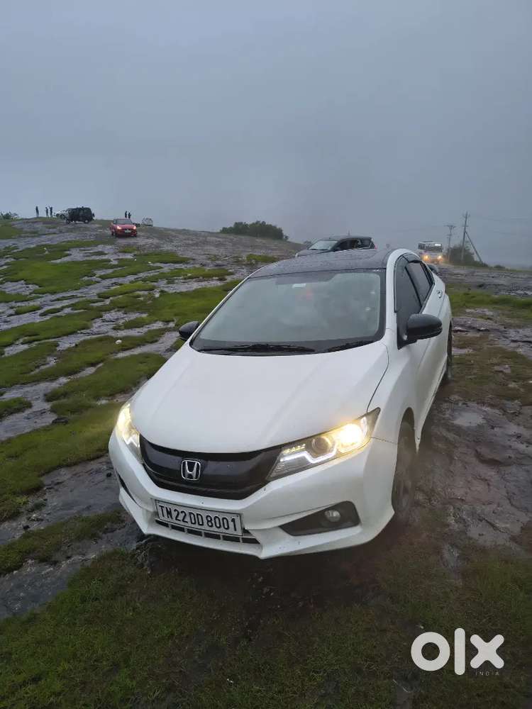 Honda City 2016 Petrol Good Condition,with Sunroof