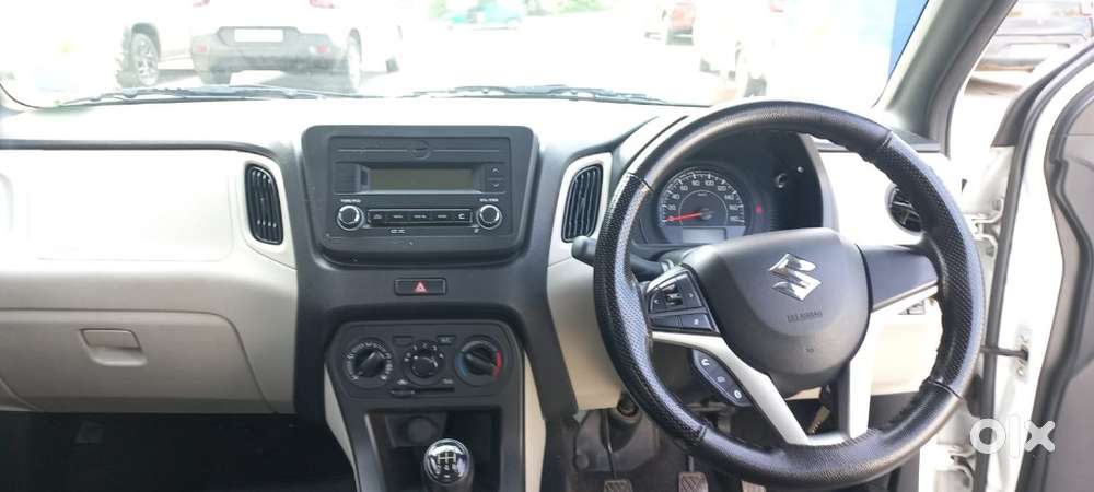 Maruti Suzuki Wagon R Zxi, 2022, Petrol