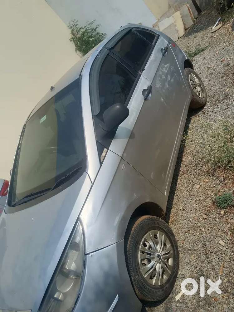 Tata Indica Vista 2012