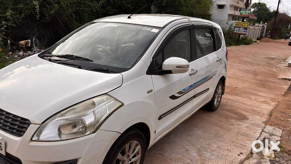 Maruti Suzuki Ertiga 2013