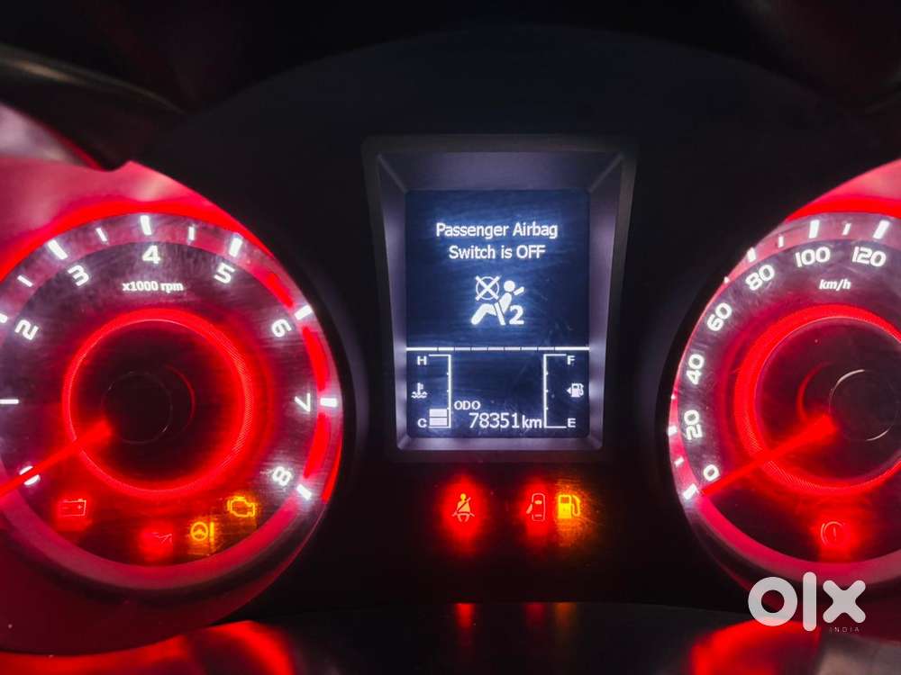 Mahindra Xuv300 W8 Option, 2023, Petrol