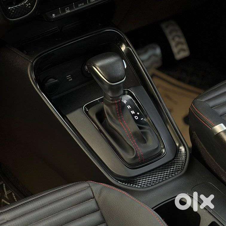 Kia Sonet Gtx Plus Turbo Dct, 2023, Petrol