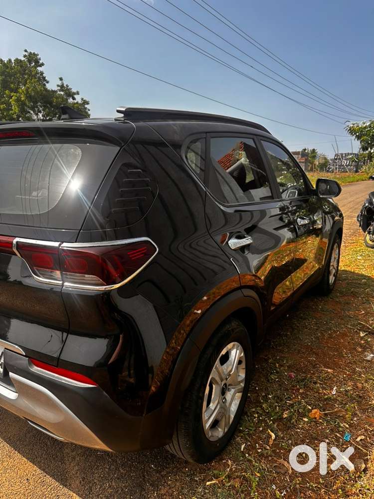 Kia Sonet Petrol 2022