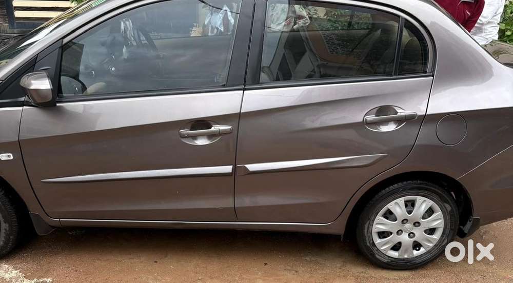 Honda Amaze 2014 Petrol Well Maintained