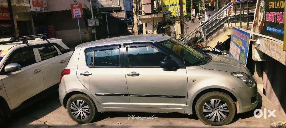 Maruti Suzuki Swift 2011 Petrol 108000 Km Driven