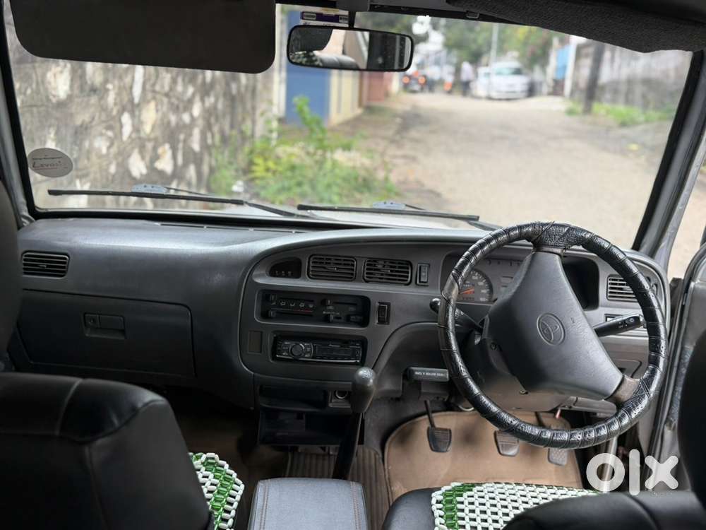 Toyota Qualis Diesel 2001 Car