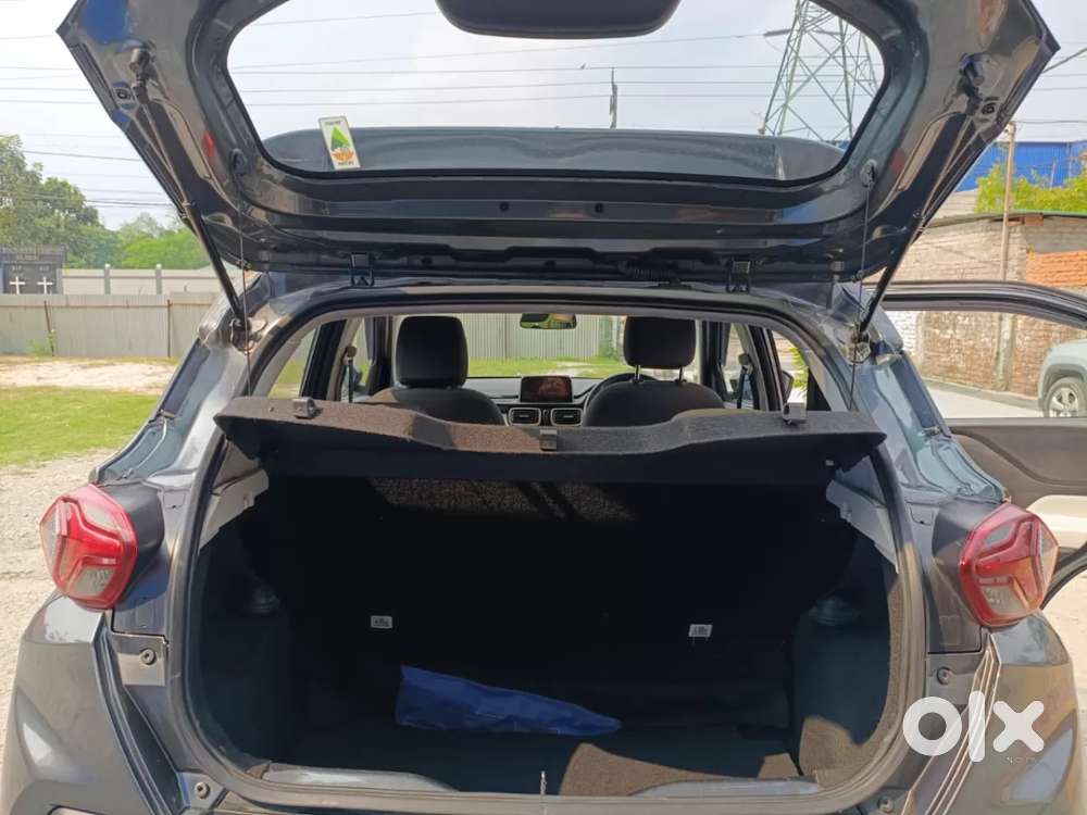 Tata Punch Accomplished Mt Sunroof, 2023, Petrol