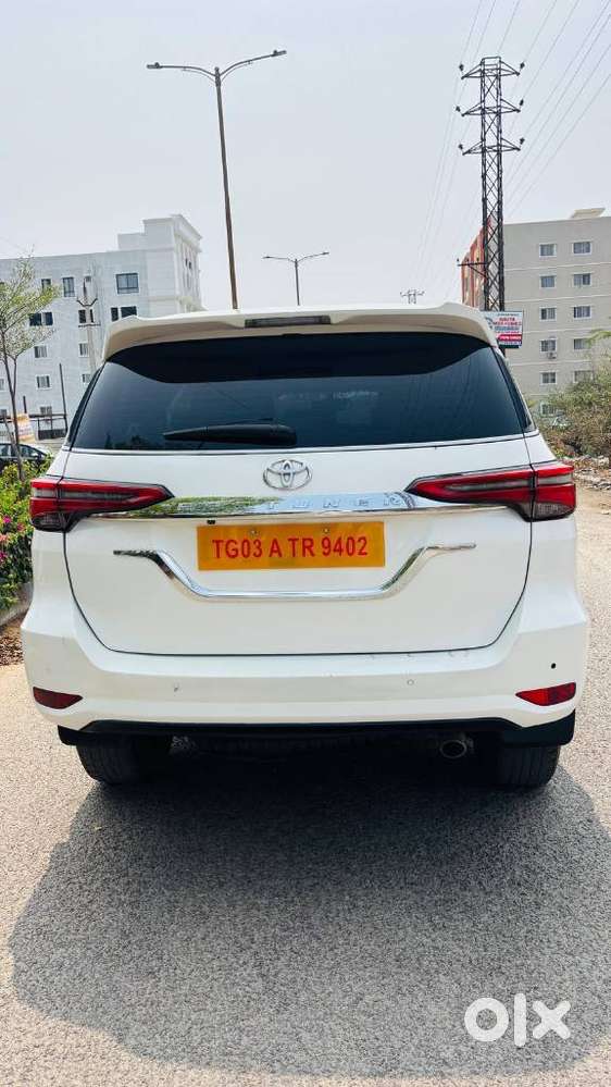 Toyota Fortuner 4x2 Mt 2.8 Diesel, 2021, Diesel