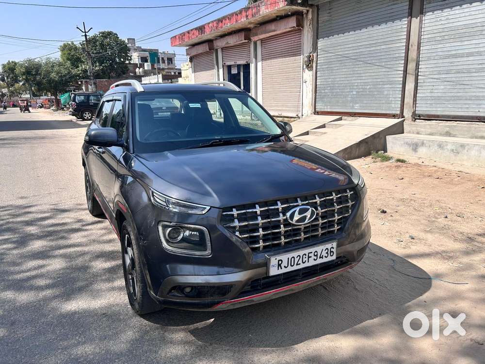 Hyundai Venue 1.0l Turbo Gdi Sx(o) Mt, 2022, Petrol
