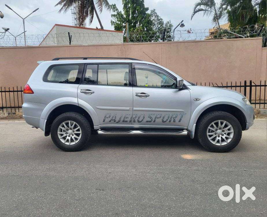 Mitsubishi Pajero Sport 2.5 Manual, 2012, Diesel