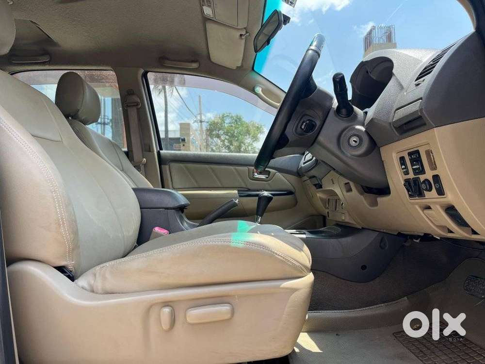 Toyota Fortuner 3.0 4x2 Automatic, 2013, Diesel