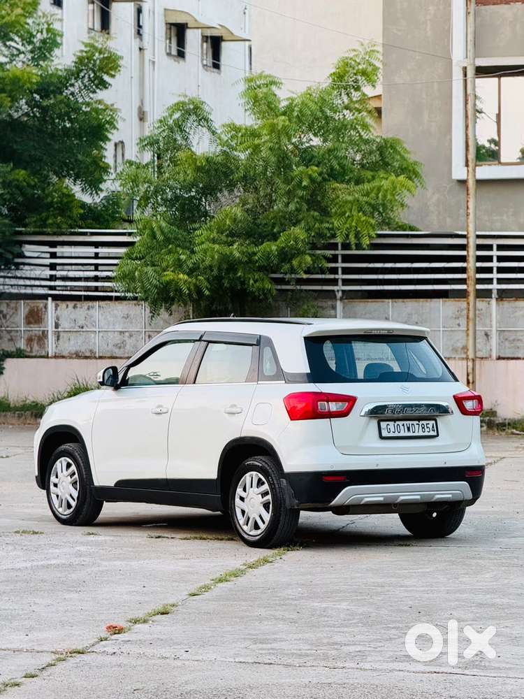 Maruti Suzuki Vitara Brezza 1.5 Vxi, 2021, Cng & Hybrids