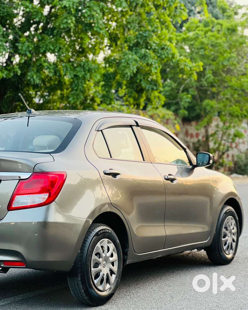 Maruti Suzuki Swift Dzire Vxi(o) Mt, 2022, Petrol