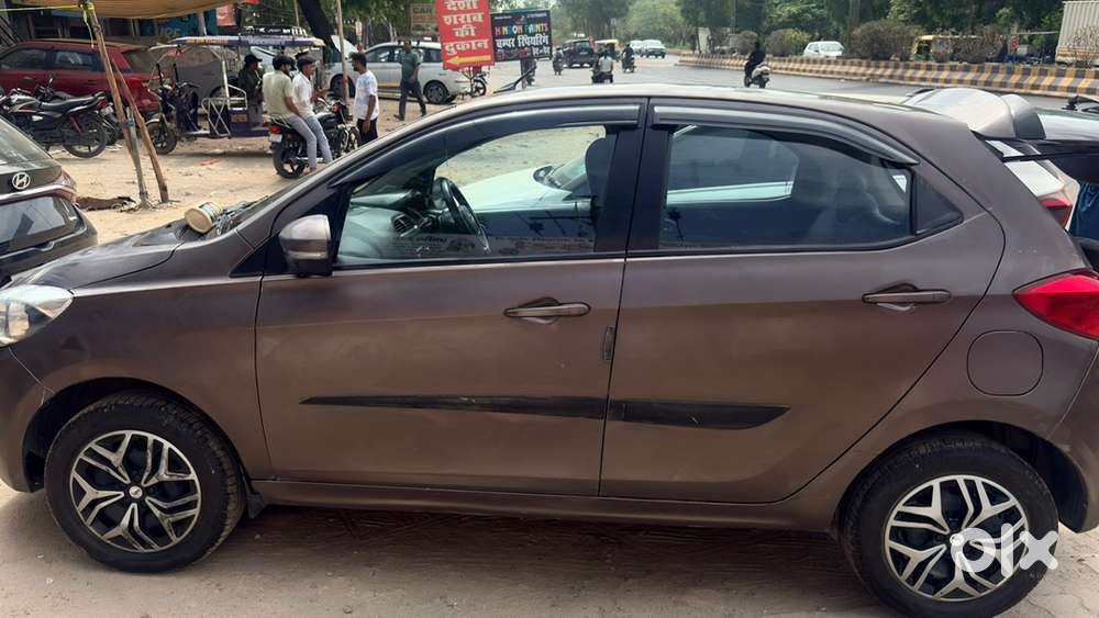 Tata Tiago Petrol 2018