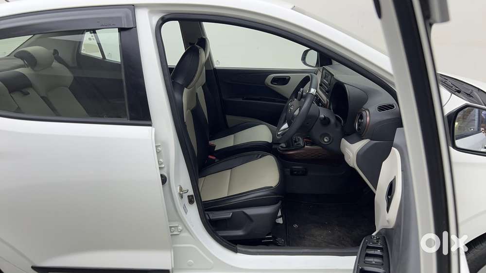 Hyundai Aura [2023-ongoing] 1.2 S Petrol Manual, 2022, Petrol