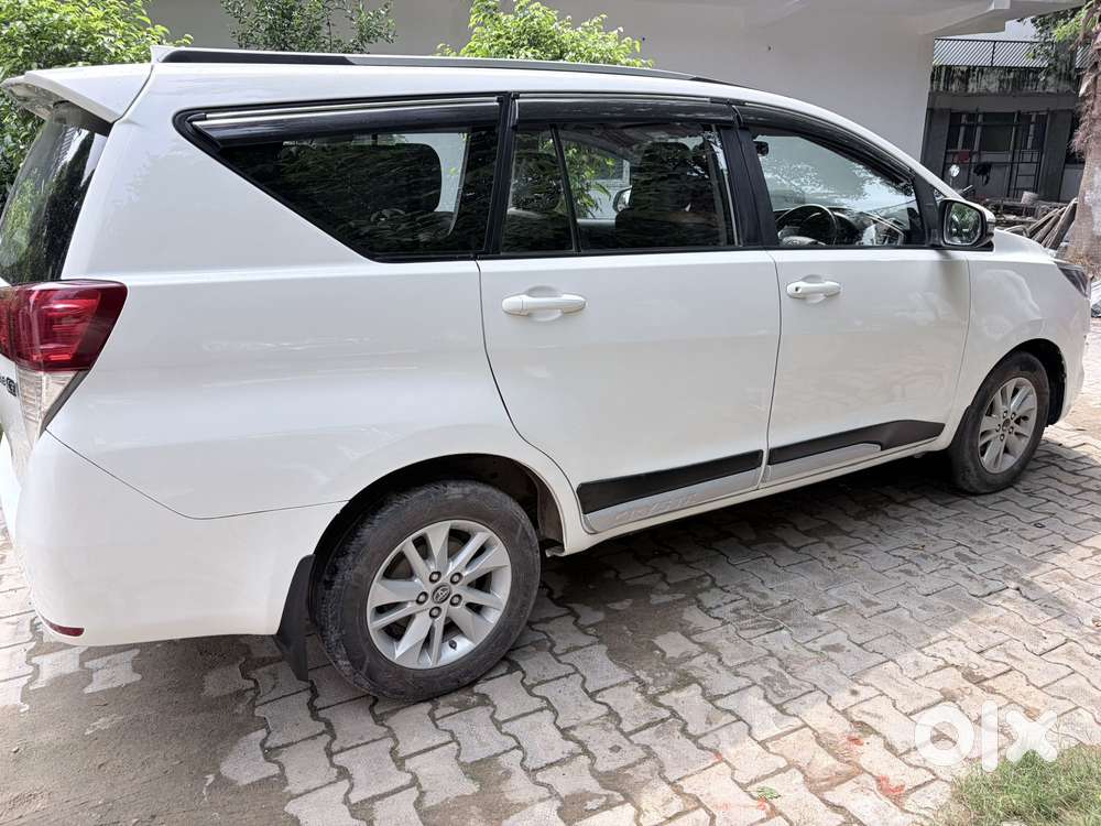 Toyota Innova Crysta 2.8 Gx At, 2018, Diesel