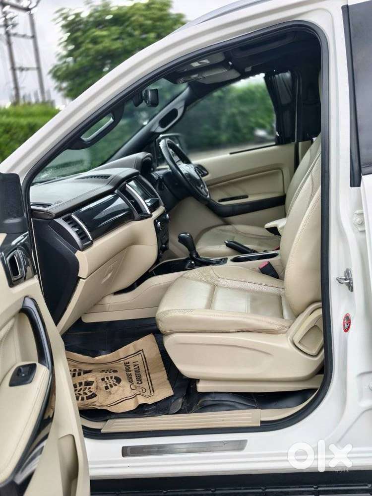 Ford Endeavour 2.2 Titanium 4x2 At, 2019, Diesel