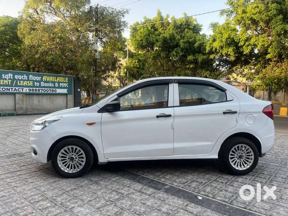 Ford Figo Aspire, 2015, Petrol