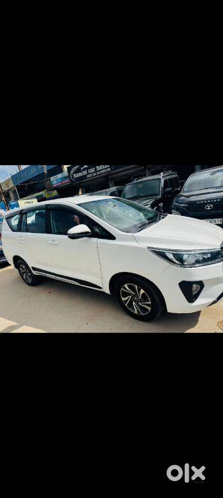 Toyota Innova Crysta 2.4 G Mt, 2024, Diesel