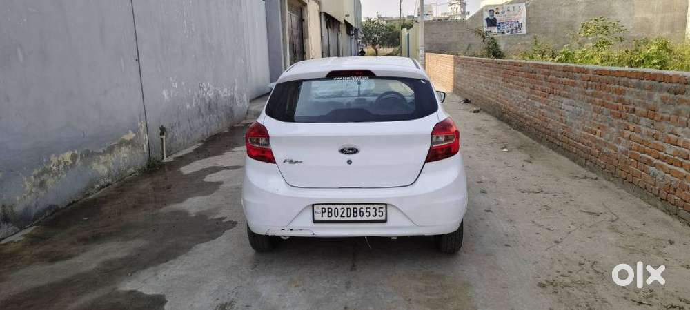 Ford Figo Petrol Titanium, 2017, Petrol