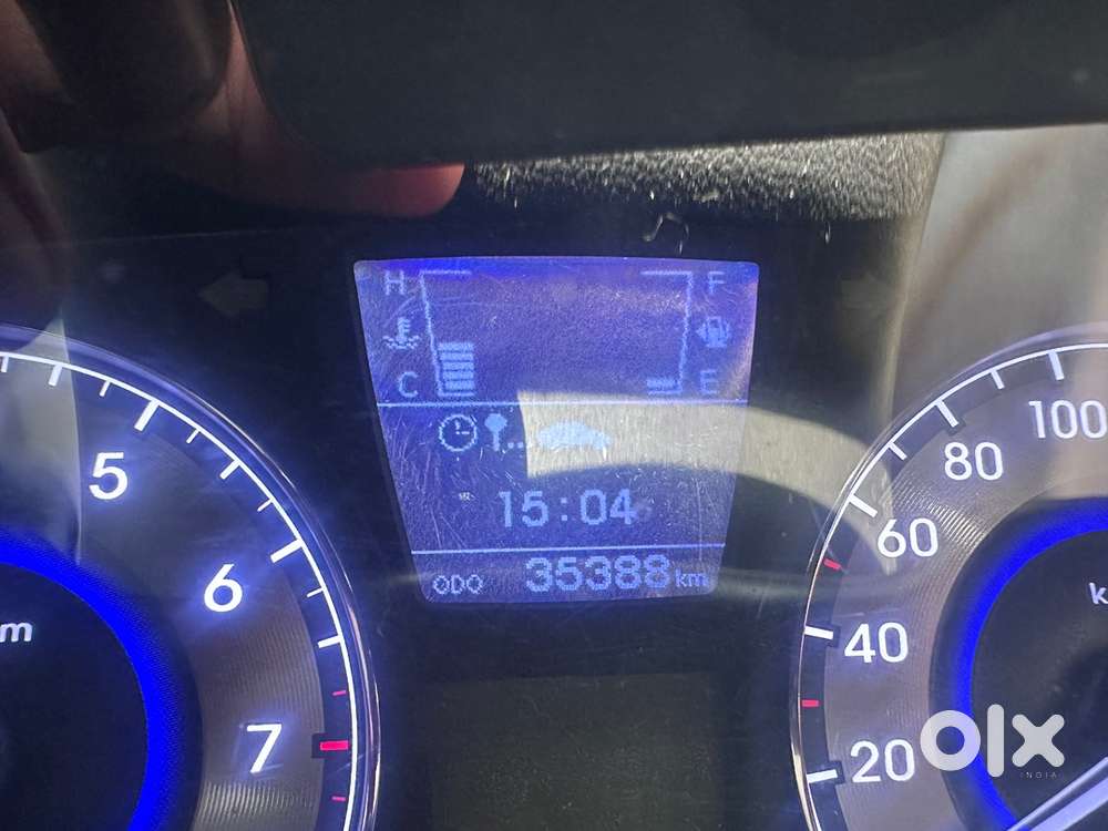 Hyundai Verna Petrol 2015