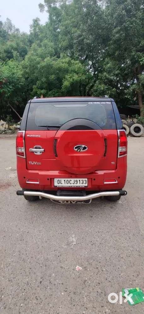 Mahindra Tuv 300 2017