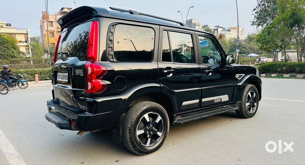 Mahindra Scorpio Classic 2.2 S 11 Mt 7 Str, 2024, Electric