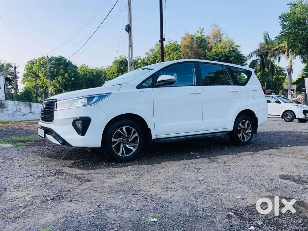Toyota Innova Crysta [2020-ongoing] 2.4 Gx At 8 Str, 2021, Diesel