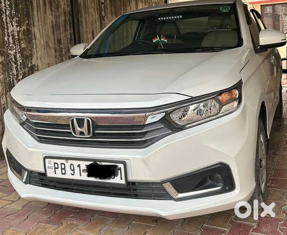 Honda Amaze 2023 Petrol 32000 Km Driven