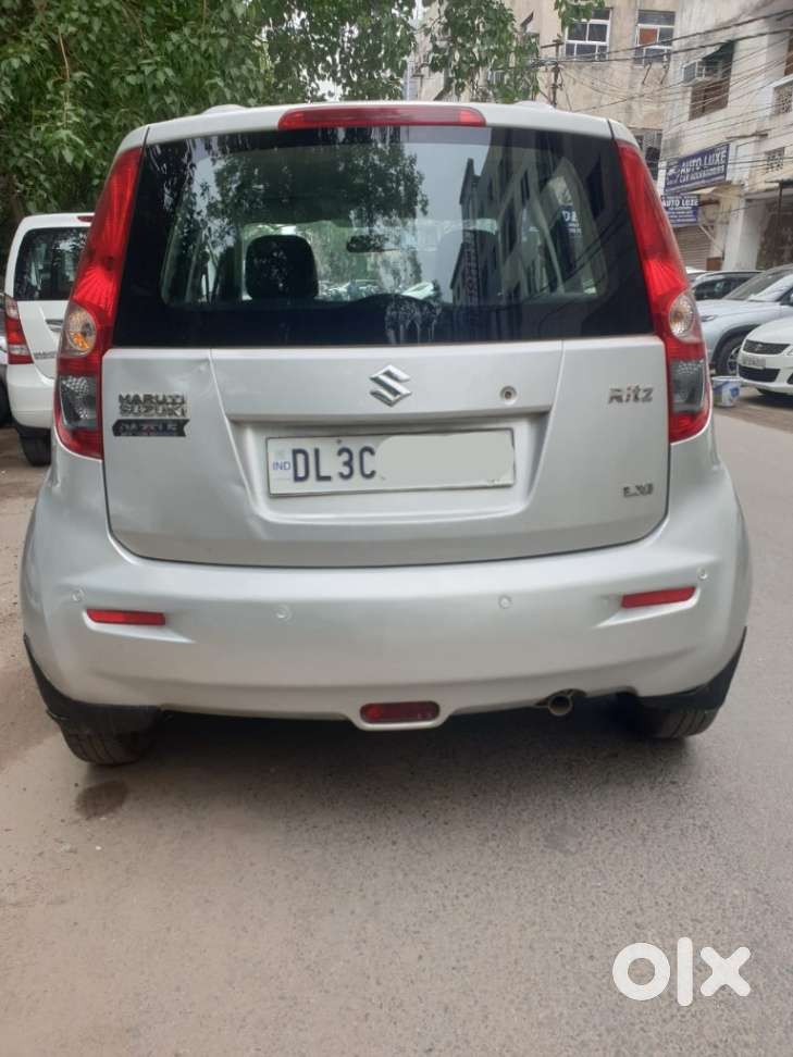 Maruti Suzuki Ritz Lxi, 2011, Petrol