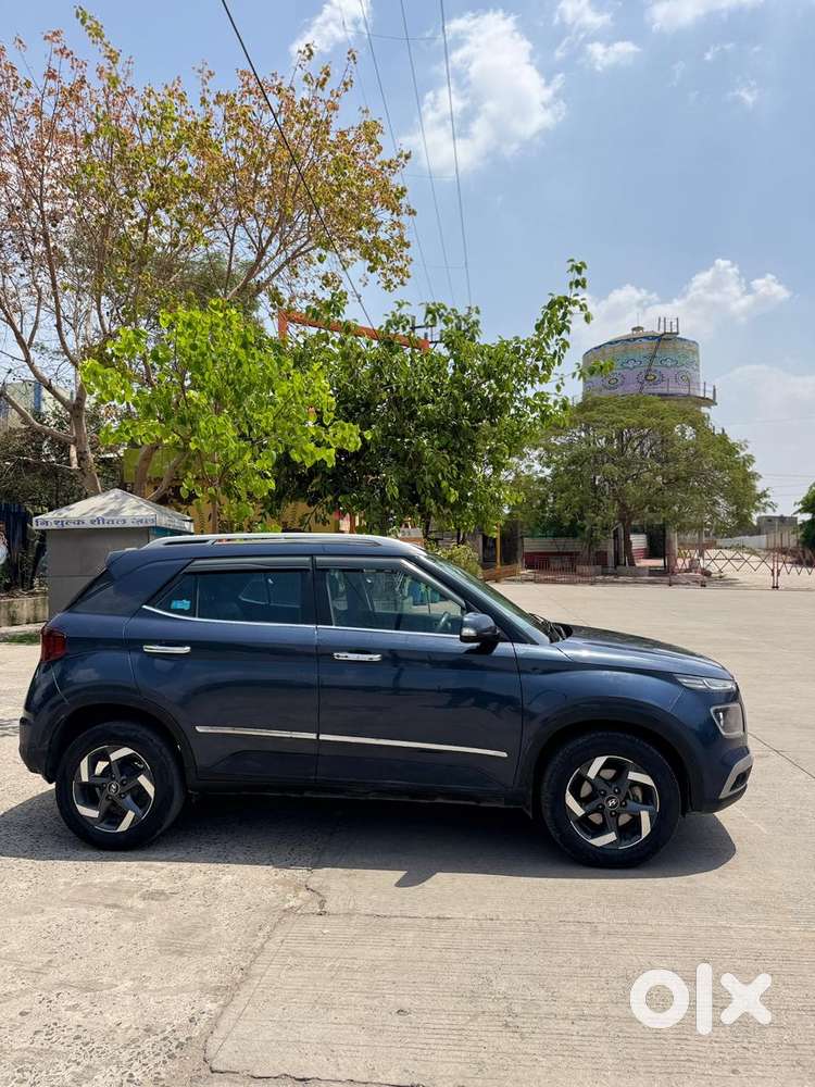 Hyundai Venue Sx (o) Mt 1.5 Diesel, 2019, Diesel