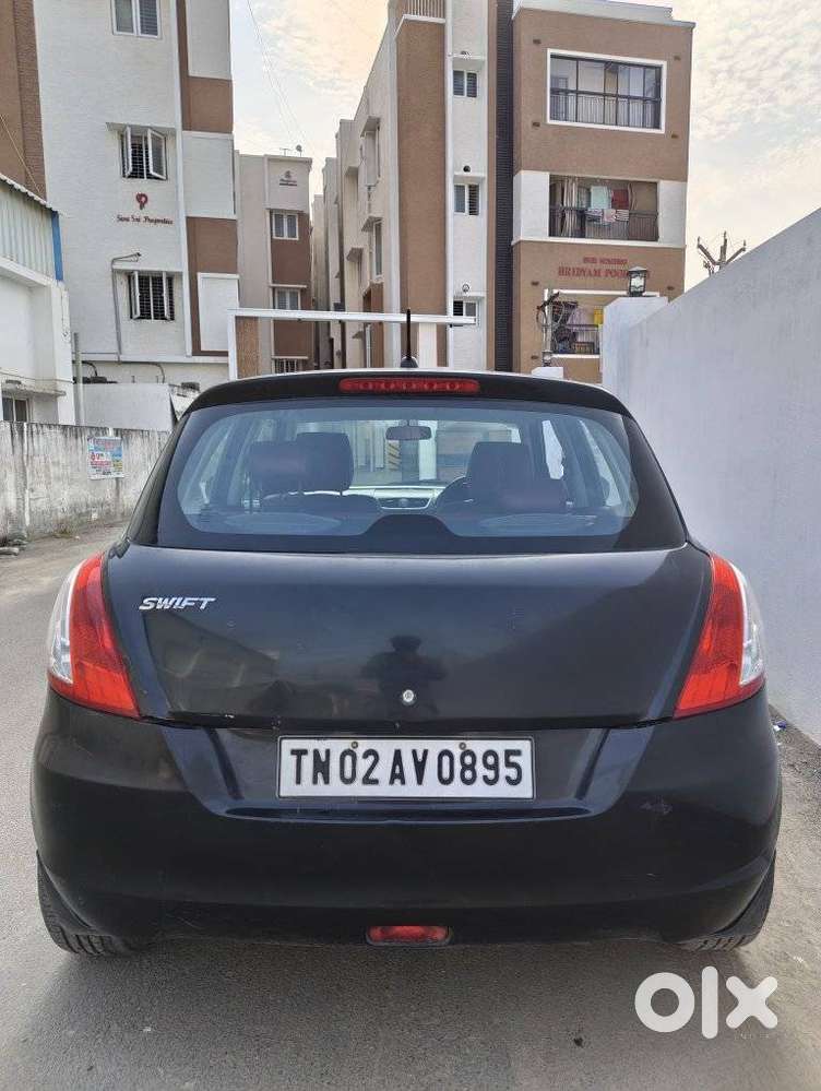 Maruti Suzuki Swift Vxi 1.2 Abs Bs-iv, 2012, Petrol