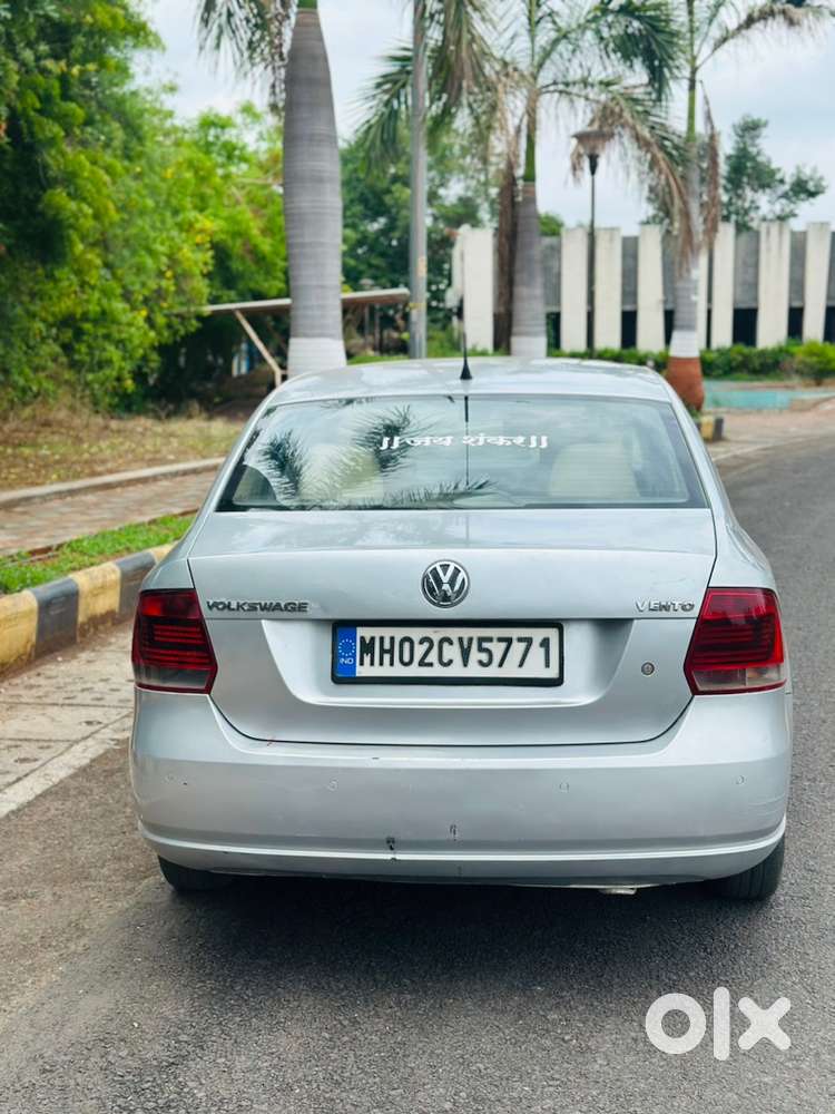 Volkswagen Petrol 2013 Car