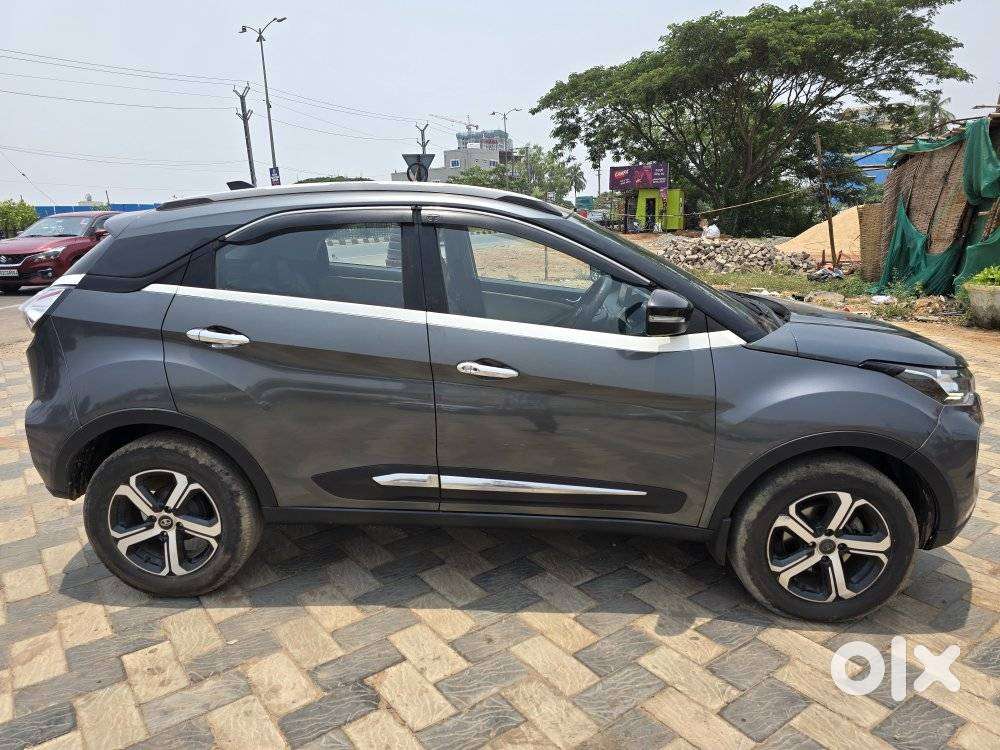 Tata Nexon 1.2 Revotron Xz Plus, 2022, Petrol
