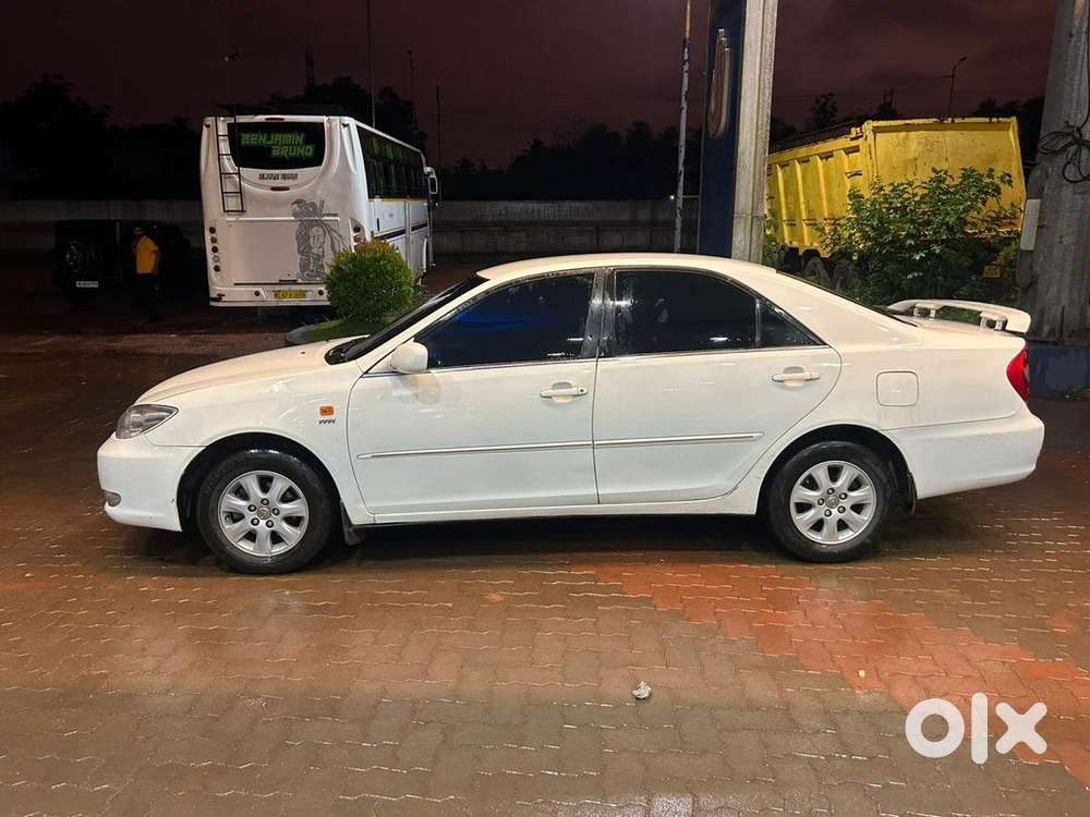 Toyota Camry 2005 Petrol Well Maintained