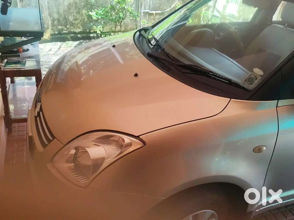 Maruti Suzuki Swift Dzire 2011 Petrol