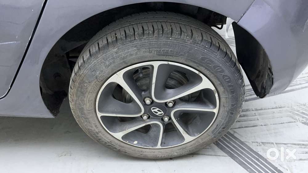 Hyundai Grand I10 1.2 Kappa Sportz Option At, 2017, Petrol