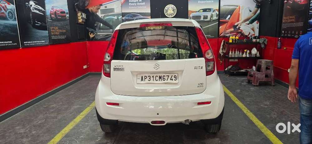 Maruti Suzuki Ritz Zxi Bs-iv, 2014, Petrol